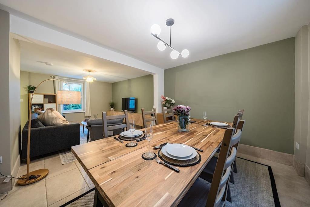 Apartament Stylish Moments Walk From Centre With Garden Office *
